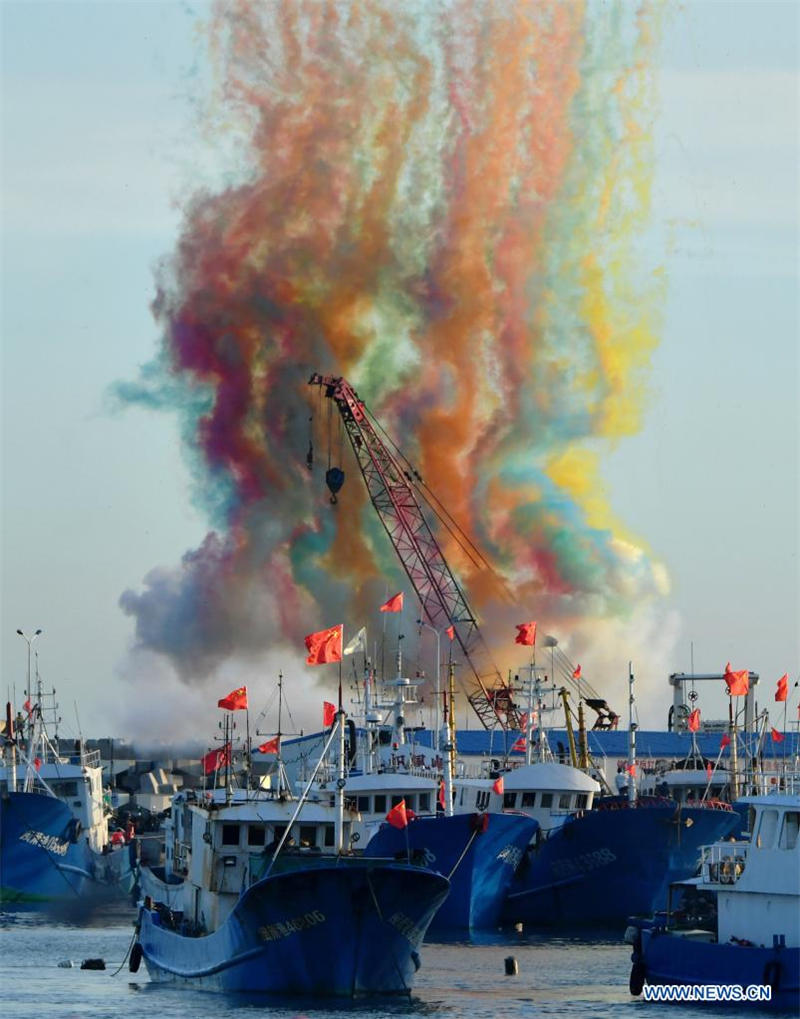 China: proibi??o sazonal de pesca é terminada em Fujian