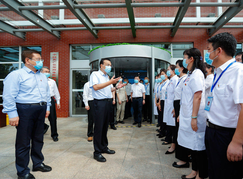 Premiê chinês enfatiza reconstru??o pós-desastre em Henan