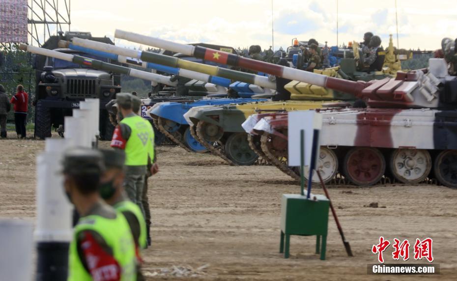 Biatlo de Tanques dos Jogos Militares Internacionais 2021 come?a em Moscou