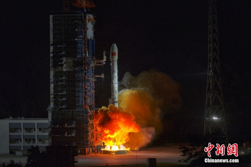 China envia novo satélite experimental de comunica??o com sucesso