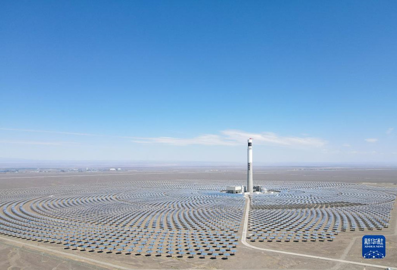 Xinjiang: primeira usina de energia térmica solar produz energia limpa com zero emiss?o