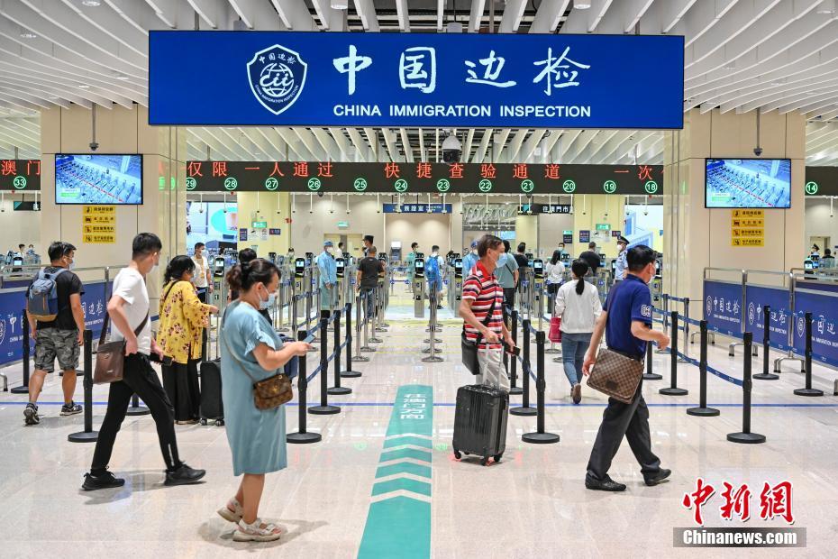 Posto Fronteiri?o de Qingmao é inaugurado