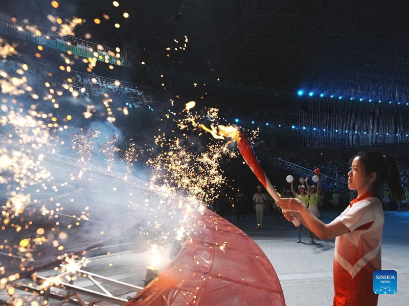 Xi Jinping declara abertura dos 14o Jogos Nacionais