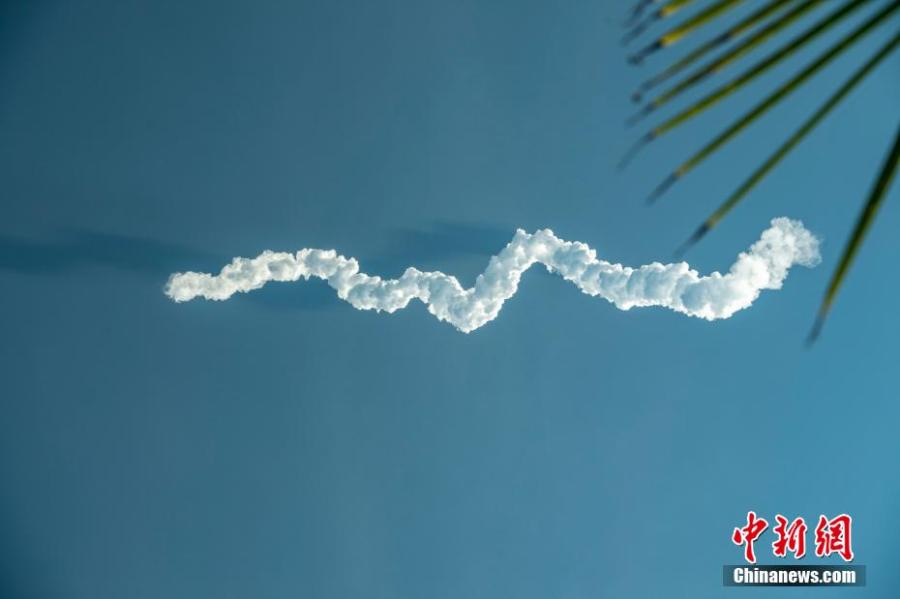 Cargueiro espacial da China acopla com módulo central da esta??o espacial