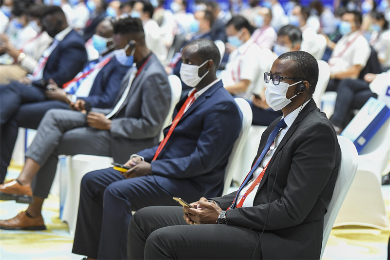 Segunda Expo Econ?mica e Comercial China-áfrica é inaugurada no centro da China
