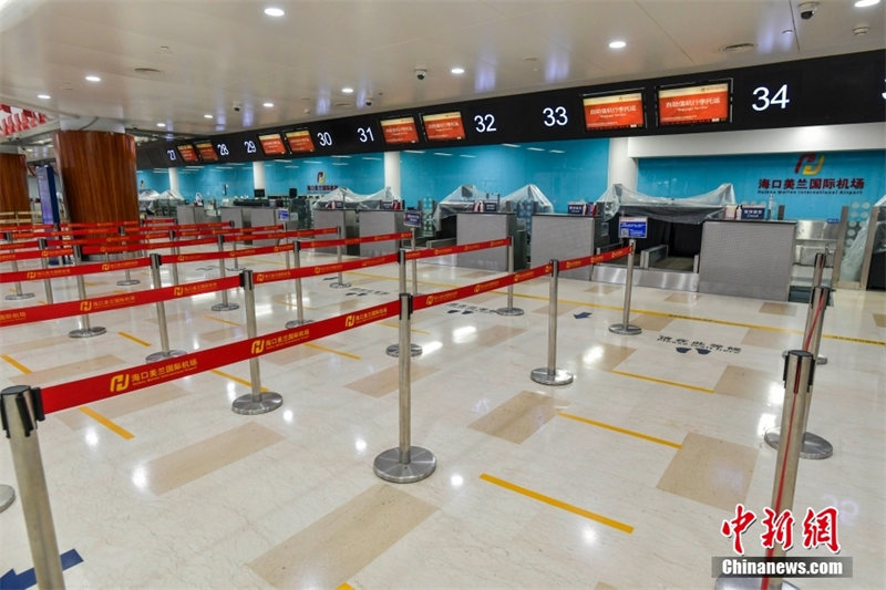 Tuf?o “Kompasu” atinge sul da China