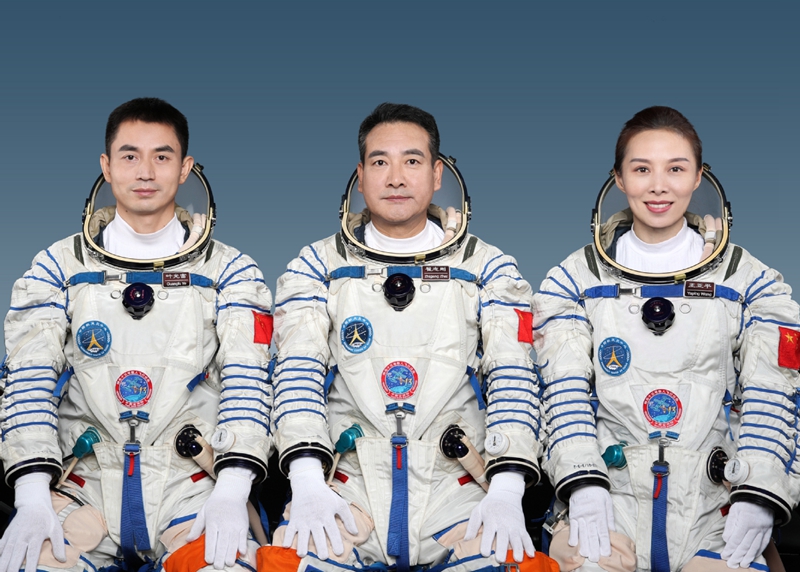China enviará 3 astronautas para a esta??o espacial