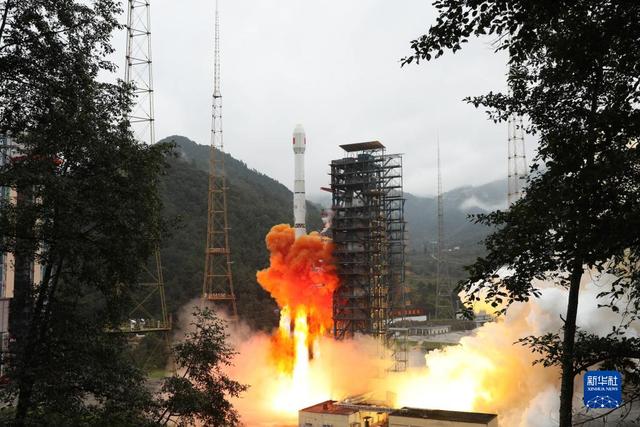 China lan?a satélite Shijian-21