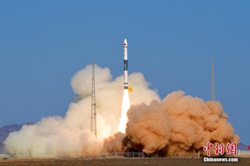 China lan?ou com sucesso satélite Gaofen-02F   