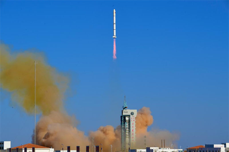 China lan?a grupo de satélites de sensoriamento remoto