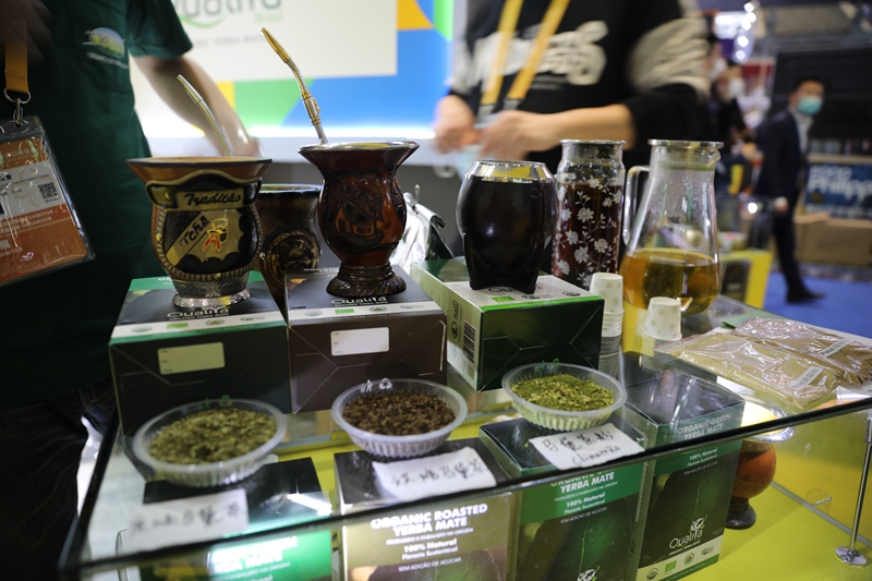 Galeria: exposi??os brasileiras atraem visitantes na CIIE