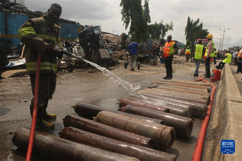 Nigéria: explos?o de gás causa cinco mortos em Lagos