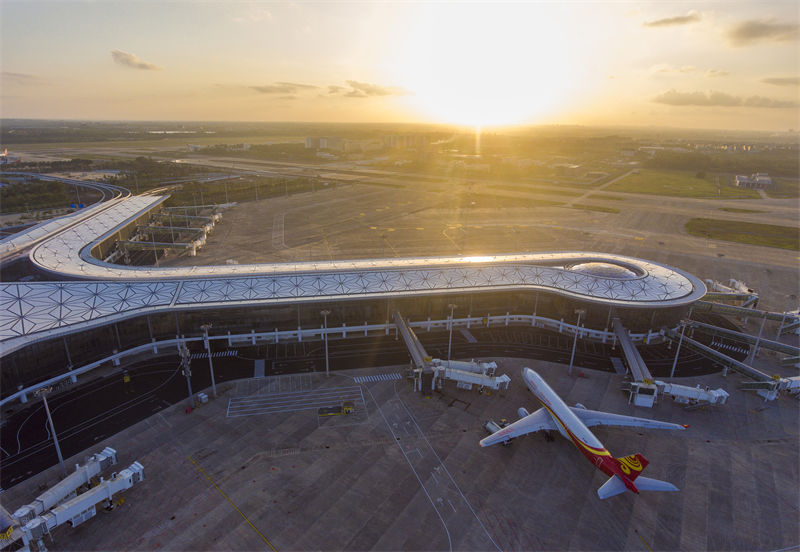 Hainan: fase II do Aeroporto Internacional Meilan de Haikou será colocada em opera??o