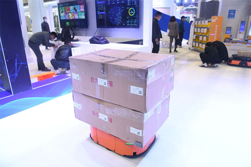 Conferência 5G+ Internet Industrial da China come?a em Wuhan