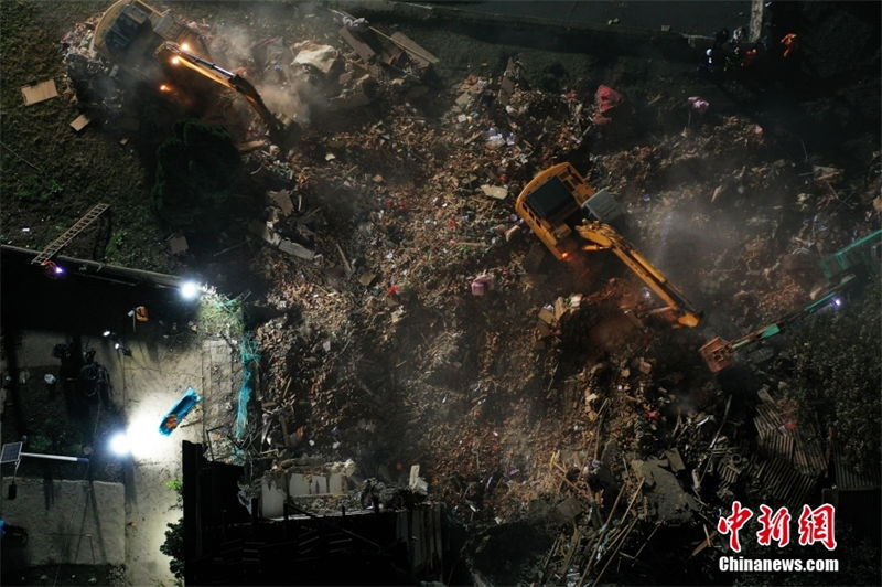 Jiangxi: colapso parcial de dormitório causa quatro mortes 