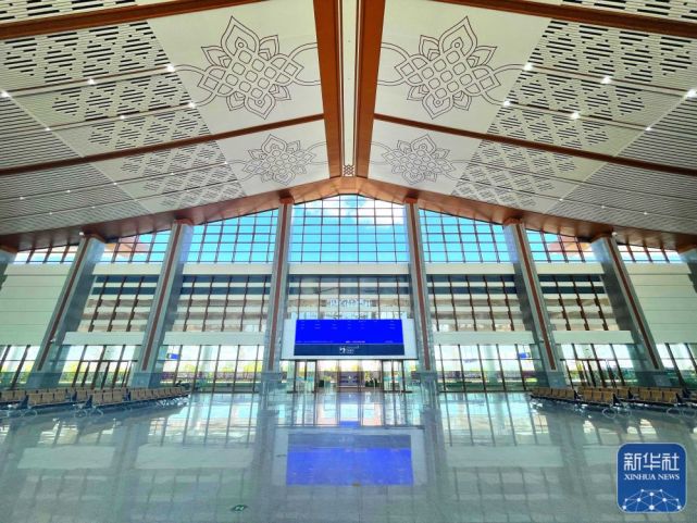 Ferrovia China-Laos iniciará opera??es nesta sexta-feira