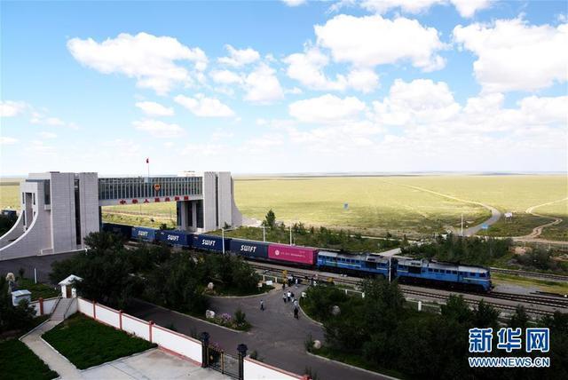 Porto da fronteira China-Mongólia movimenta mais de 2.500 trens de carga China-Europa