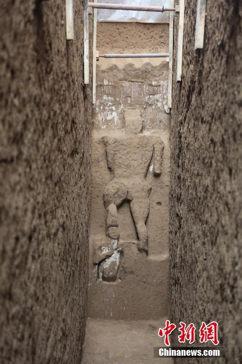 Série de túmulos familiares de idade média s?o encontrados em Shaanxi