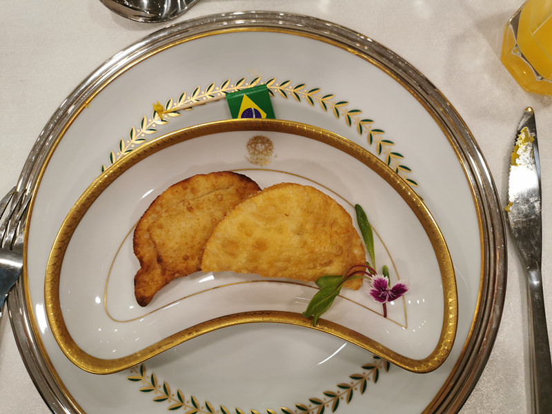 Embaixada brasileira em Beijing realiza atividade de degusta??o de petiscos de rua brasileiros