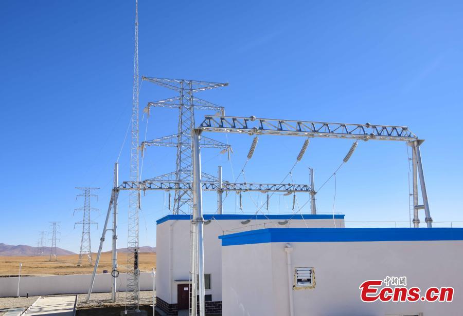 Parque eólico de maior altitude do mundo gera eletricidade no Tibete