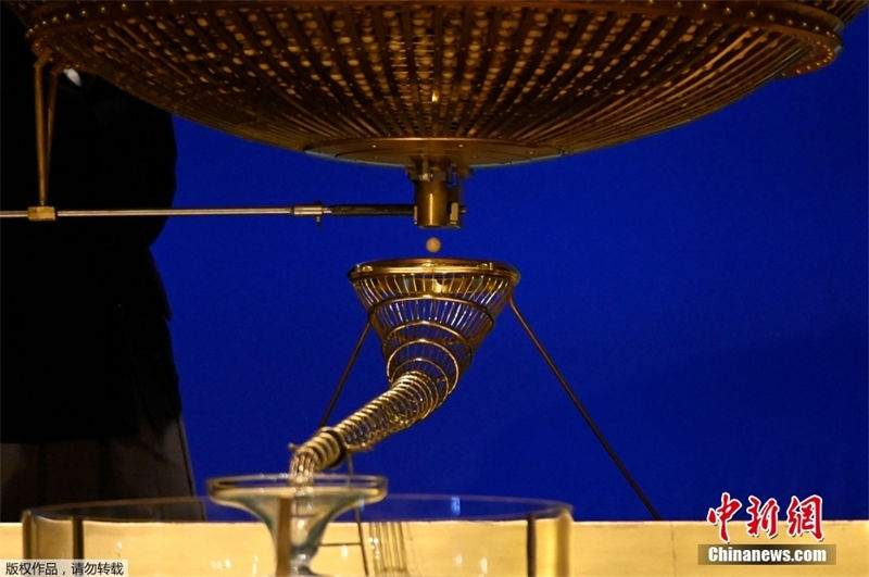 Espanha: mais de 2,4 bilh?es de euros foram distribuídos em prêmios da loteria 