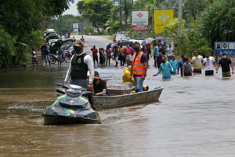 Brasil: inunda??es mataram 18 pessoas, 72 cidades entraram em estado de emergência