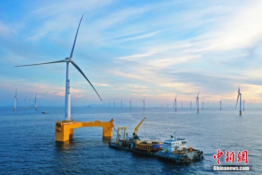 China: primeiro parque eólico offshore de gigawatt inicia gera??o de energia