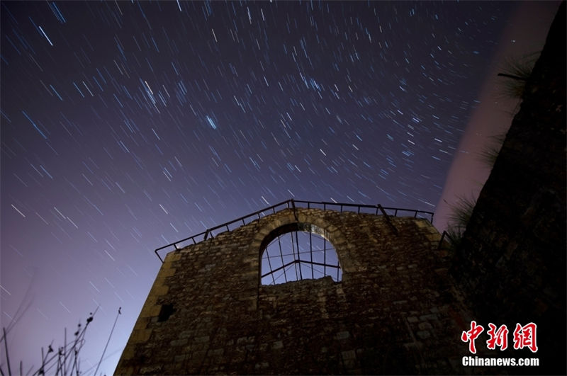 Primeira chuva de meteoros de 2022 ilumina o céu 