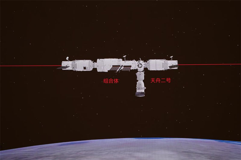 Astronautas de Shenzhou-13 realizam contato e acoplamento manuais entre esta??o espacial e nave de carga