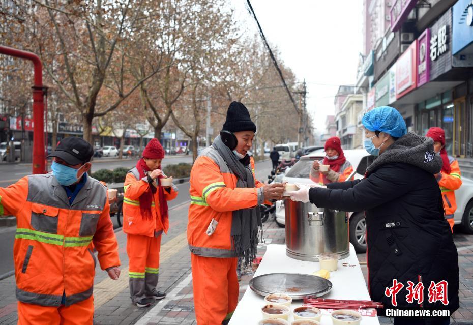 China celebra Festival de Laba