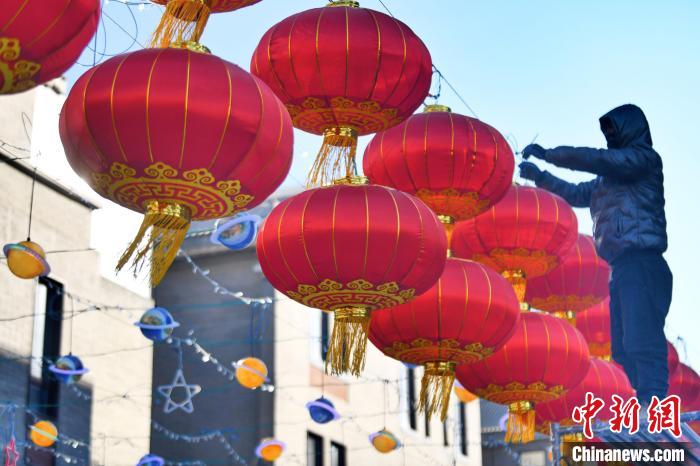 China come?a os preparativos do Ano Novo Lunar