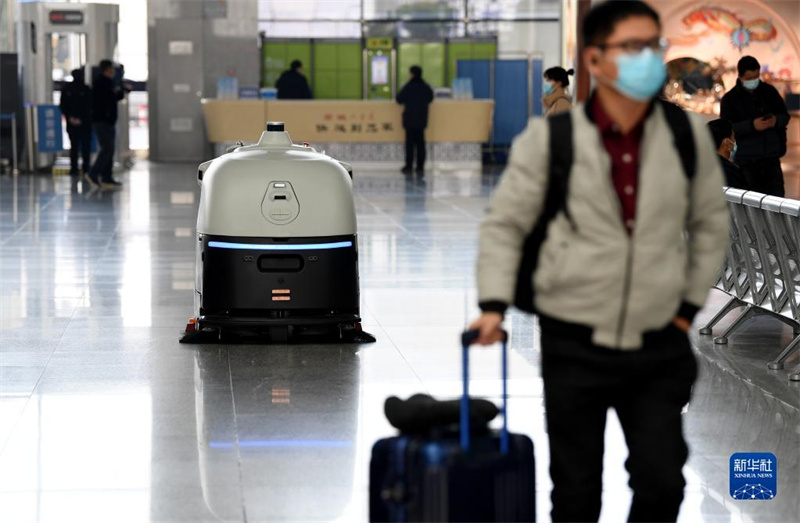 China: esta??es ferroviárias e aeroportos tomam novas medidas para garantir viagens durante chunyun