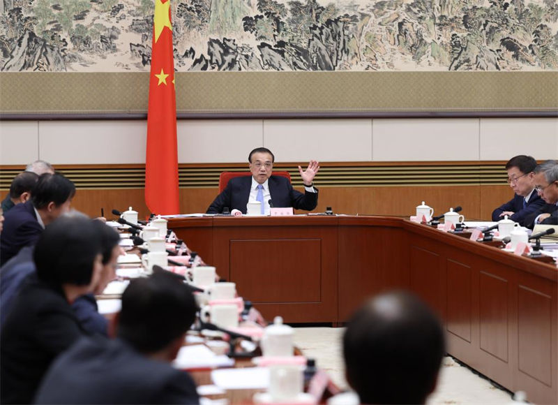 Premiê chinês enfatiza priorizar estabilidade no desenvolvimento econ?mico