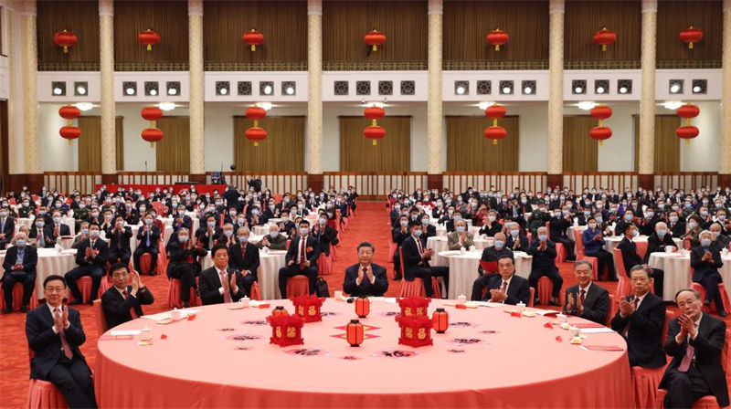 Xi Jinping estende felicita??es por Festa da Primavera a todos chineses