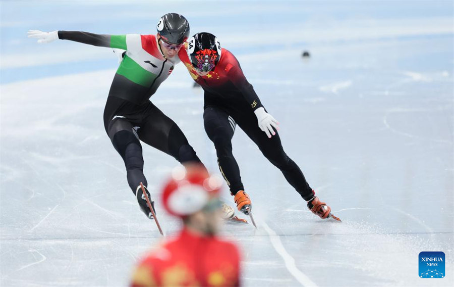 Beijing 2022: patinador chinês Ren Ziwei ganha ouro na patina??o de velocidade de pista curta de 1000m masculino