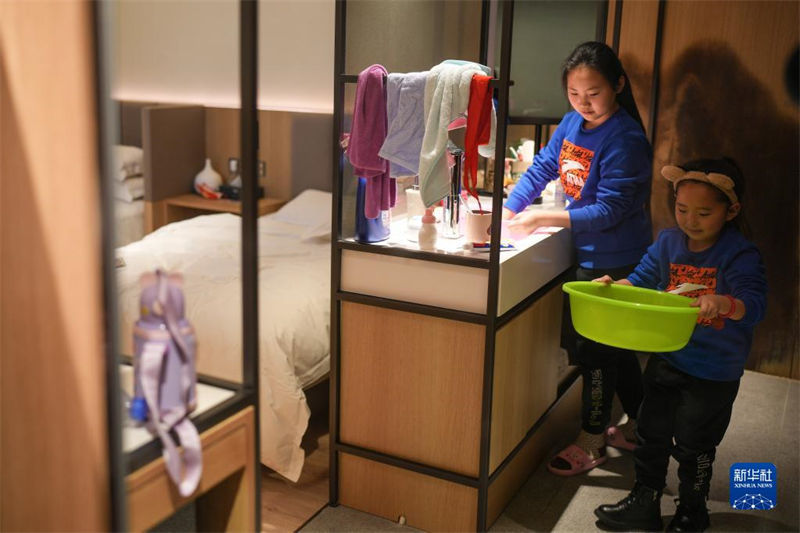 Beijing 2022: can??o infantil das crian?as das montanhas conectam o mundo