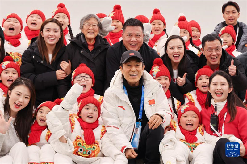 Beijing 2022: can??o infantil das crian?as das montanhas conectam o mundo
