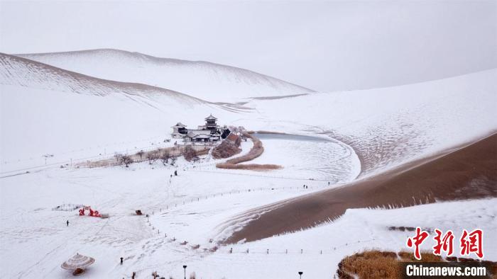 Galeria: Dunhuang recebe queda de neve