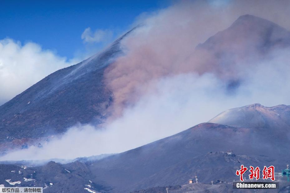 Itália: vulc?o Etna volta a entrar em erup??o 