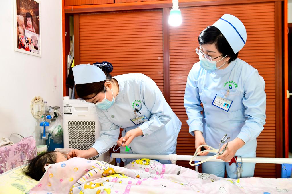 Shandong estabelece plataforma on-line que presta servi?os de enfermagem domiciliar