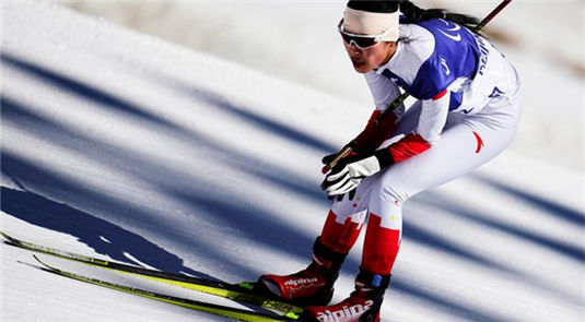 Chinesa Guo Yujie ganha ouro no revezamento de pé feminino do biatlo dos Jogos Paralímpicos de Beijing 2022