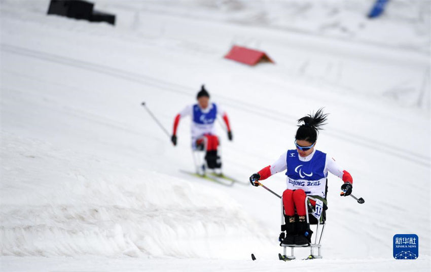 Yang conquista segunda medalha de ouro no sprint sentado cross-country, 10a da China nos Jogos Paralímpicos de Beijing