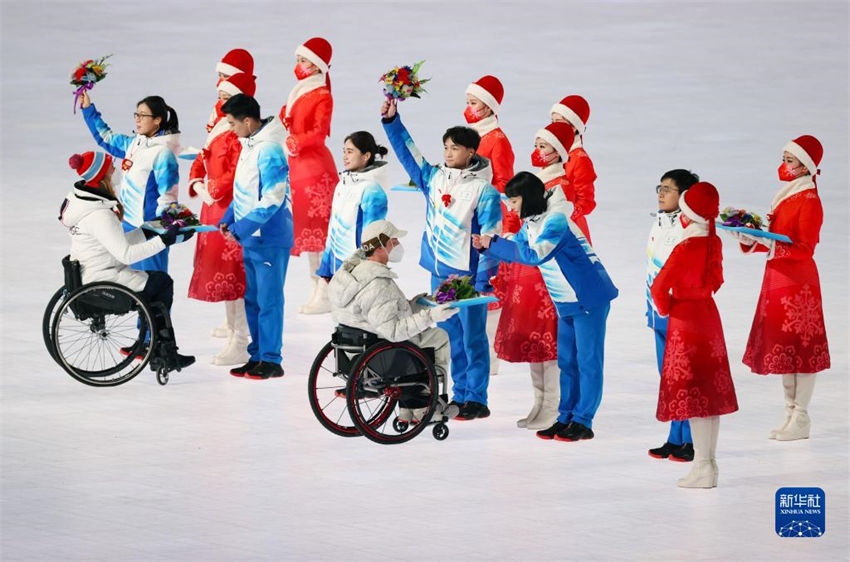 Destaques da cerim?nia de encerramento dos Jogos Paralímpicos de Inverno de Beijing