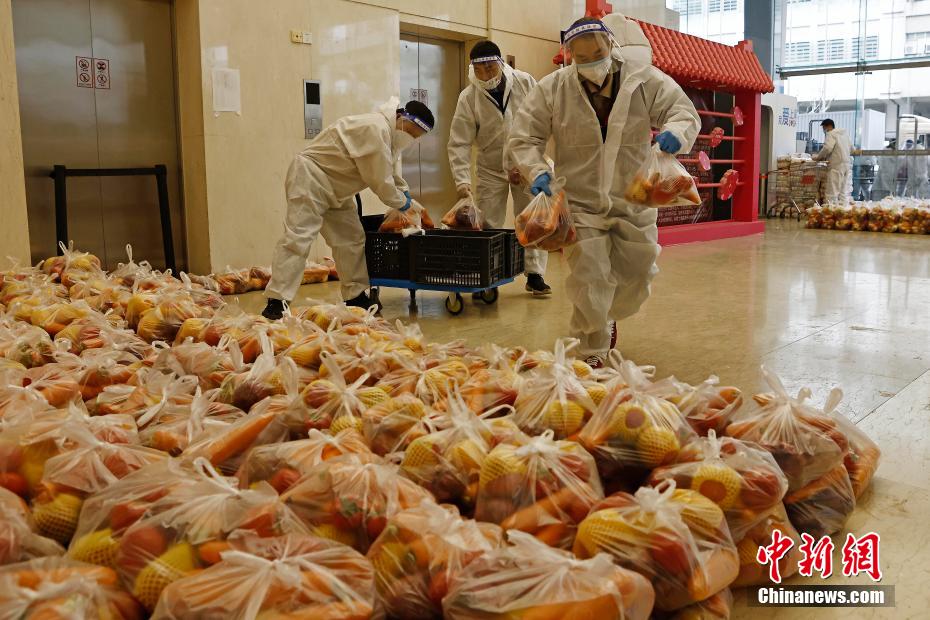 Shanghai estabelece armazéns de emergência para garantir suprimentos em meio à Covid-19