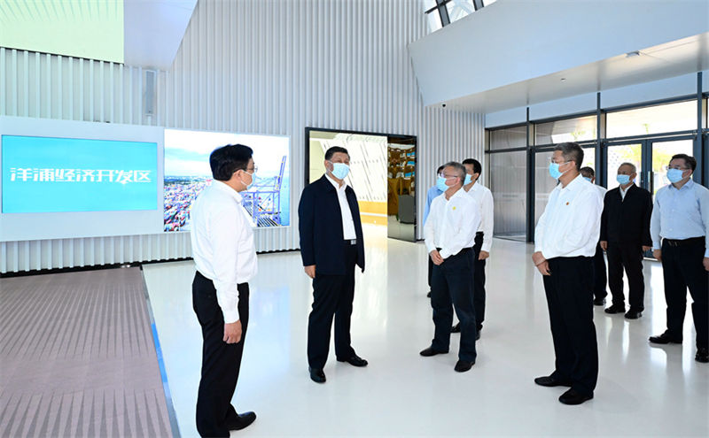 Xi Jinping inspeciona zona de desenvolvimento econ?mico na Província de Hainan