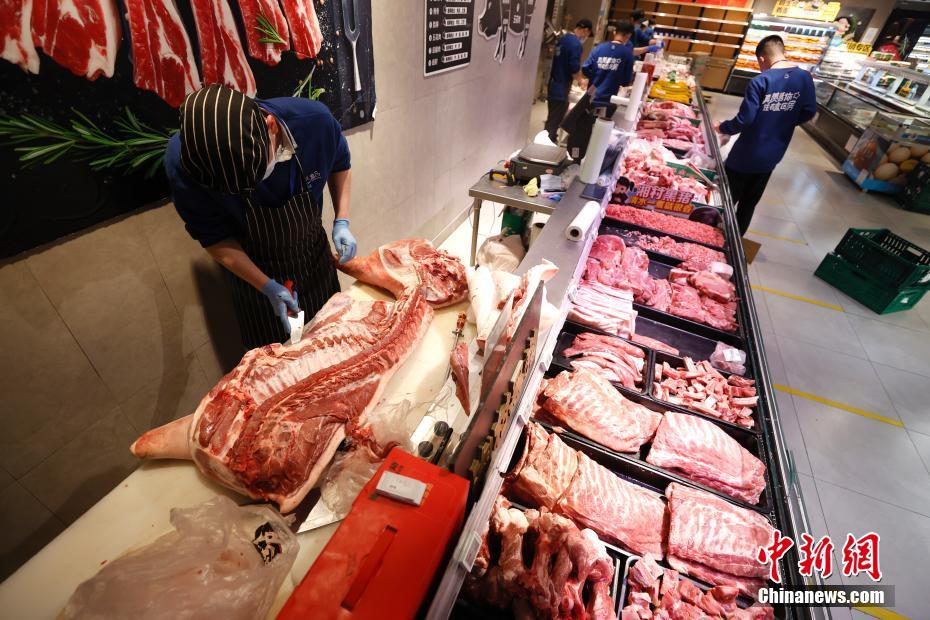 Beijing garante abastecimento de bens de consumo diário em meio a surto de Covid-19