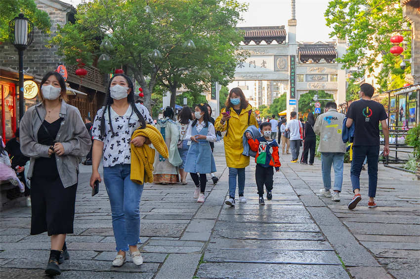 China registra 160 milh?es de viagens turísticas domésticas durante o feriado do Dia do Trabalho