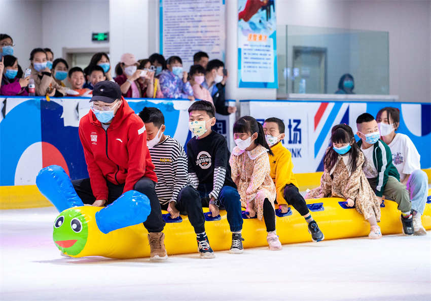 China registra 160 milh?es de viagens turísticas domésticas durante o feriado do Dia do Trabalho