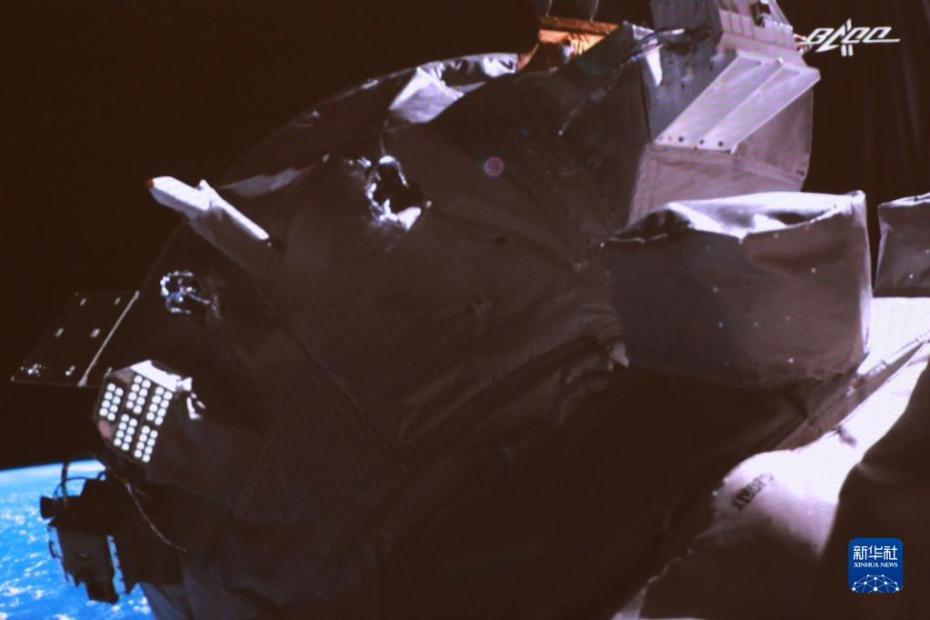 Nave de carga de Tianzhou-4 acopla à combina??o de esta??o espacial