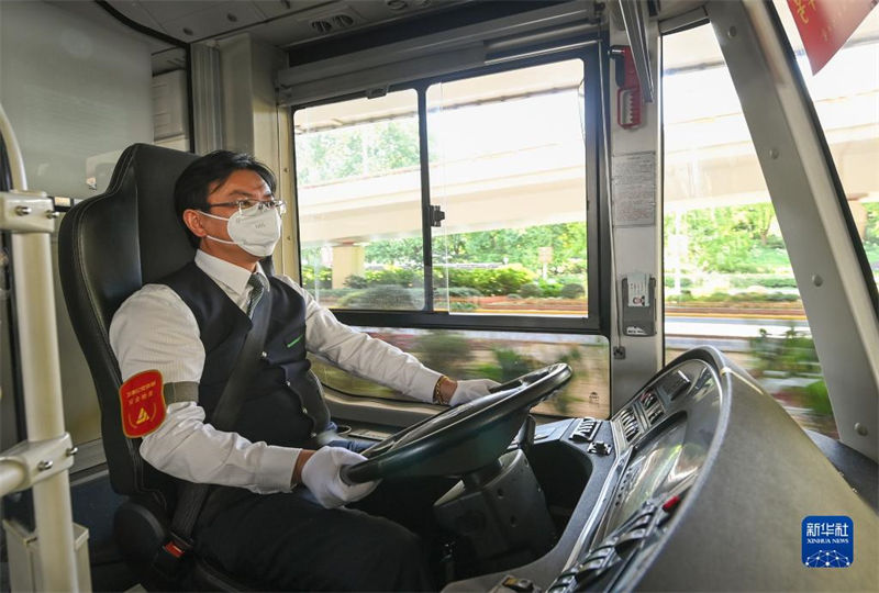 Shanghai retoma circula??o dos transportes públicos